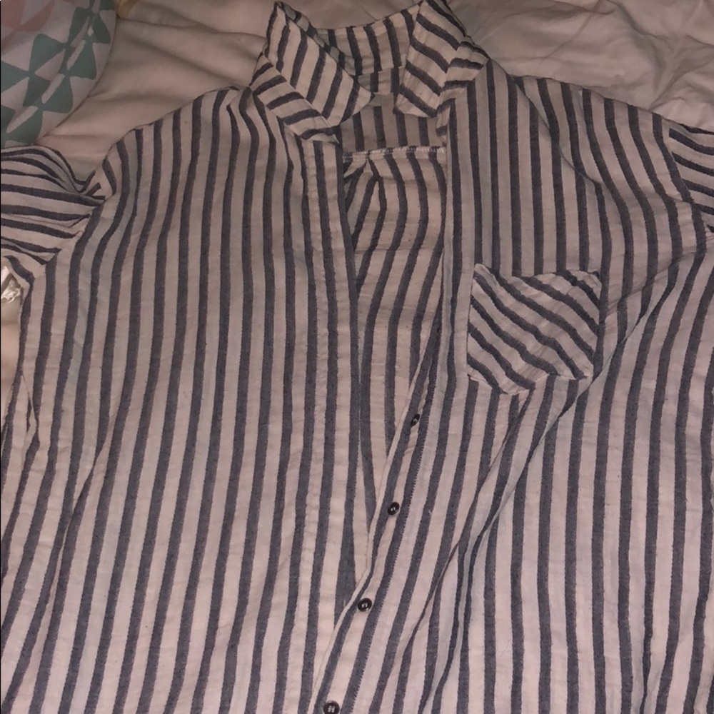 striped top
